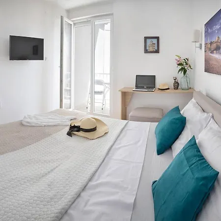 Solimar Apartamento Budva