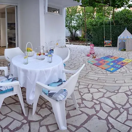 Solimar Apartman